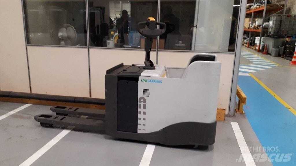 Atlet PMR 200 Düsük seviye platformu