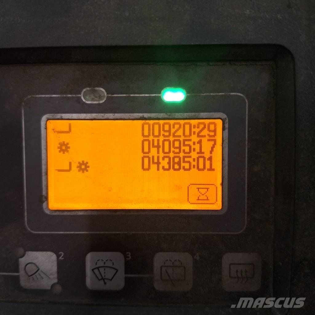 Toyota 8FBMT35 Elektrikli forkliftler