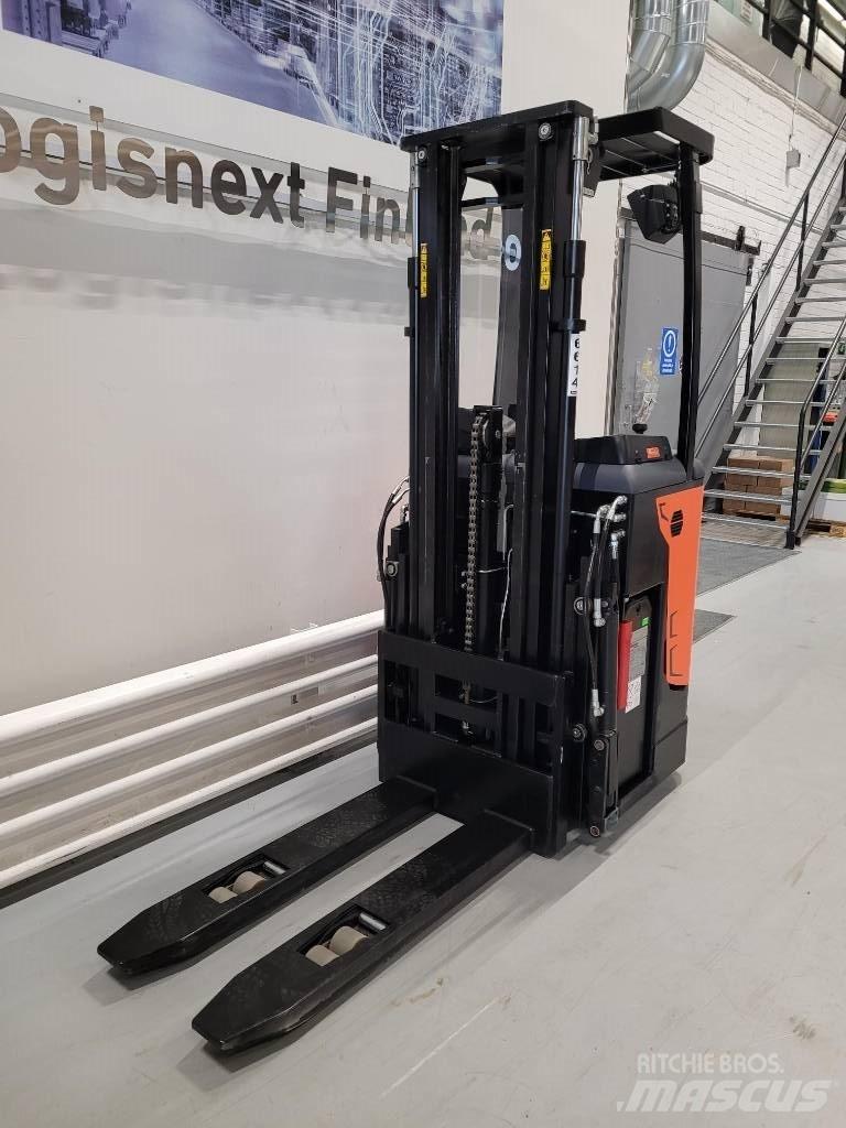 Rocla SST16 ACI Akülü depo ekipmanları