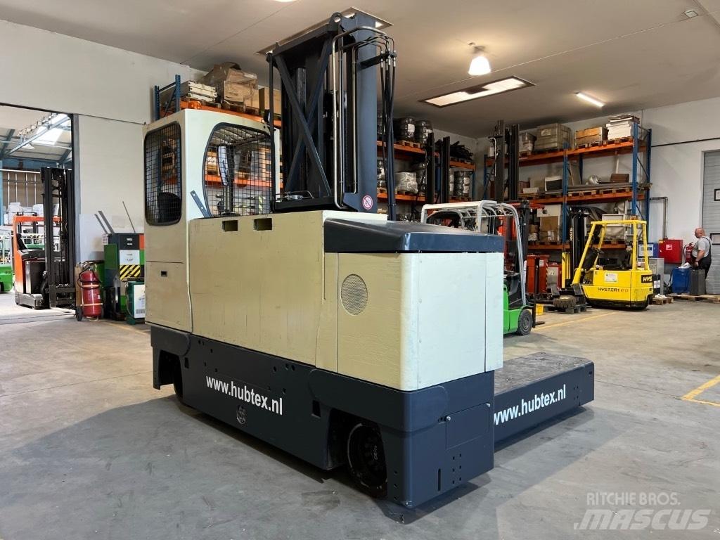 Hubtex MQ 50 4 yönlü reach truck