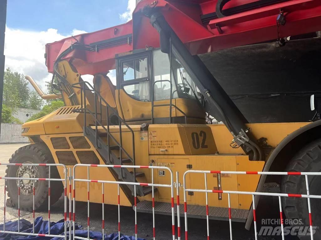 Sany SRSC 45V Konteyner istifleyiciler - reach stacker