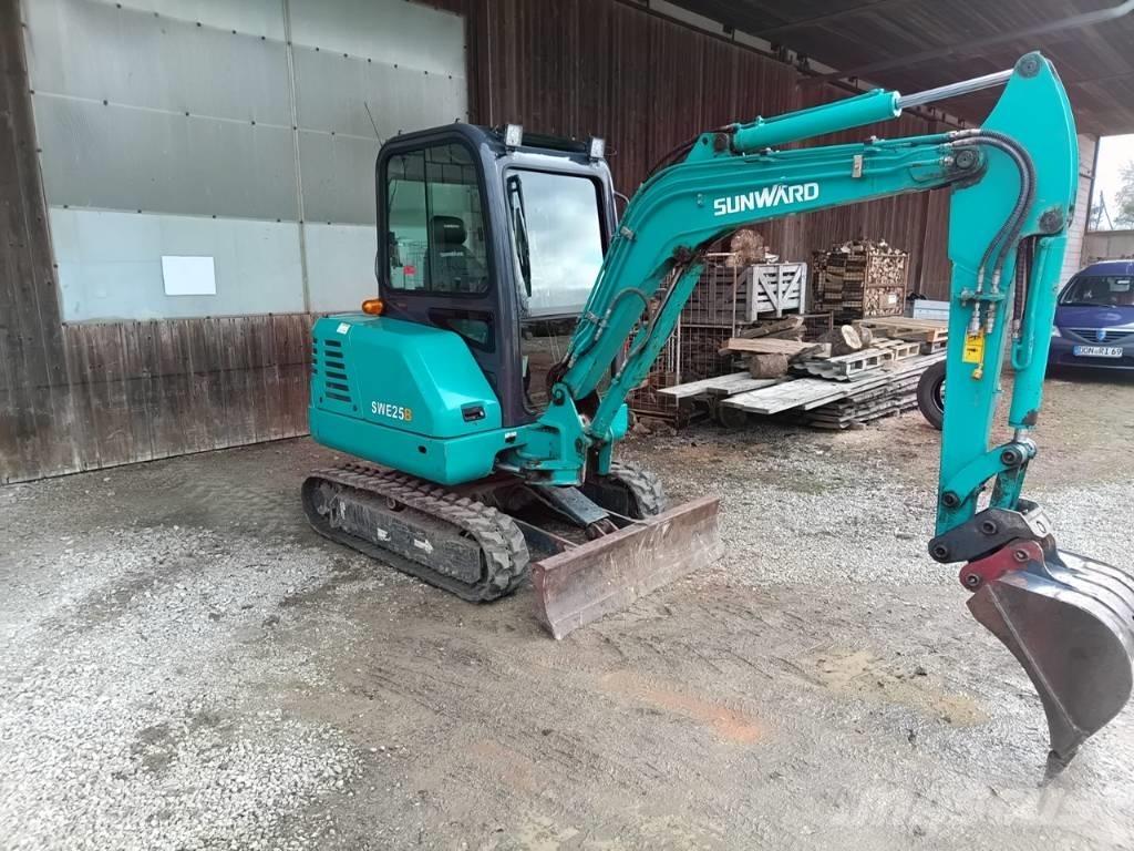 Sunward SWE 25 B Mini ekskavatörler, 7 tona dek