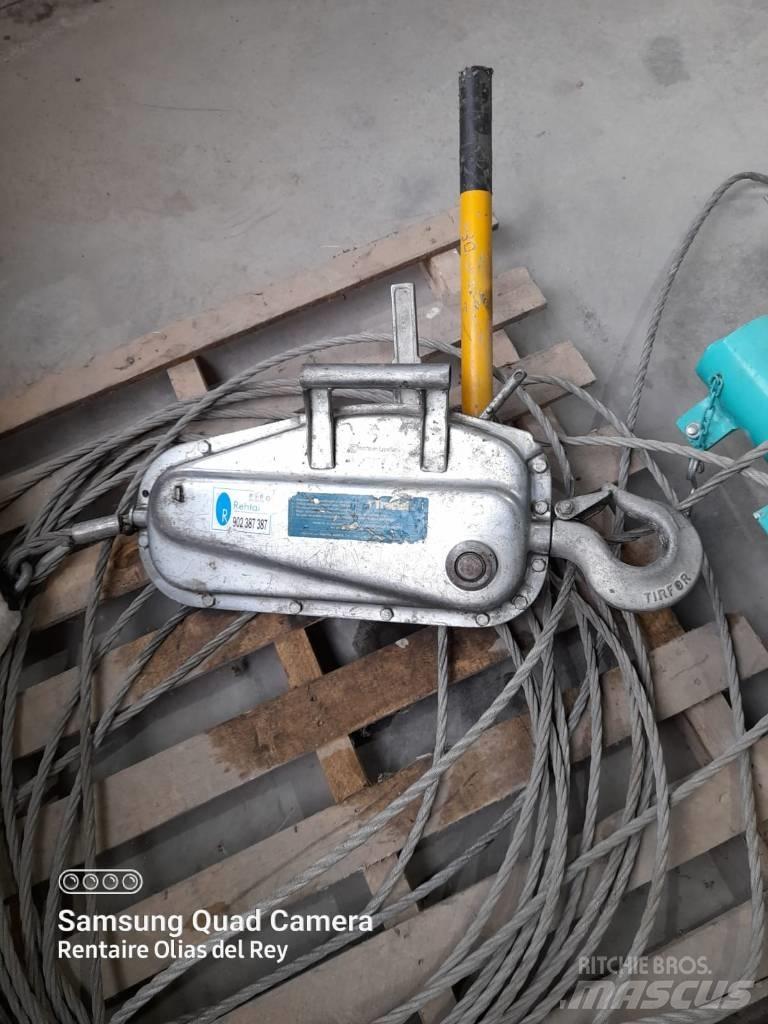  TIRFOR T-13 Diger