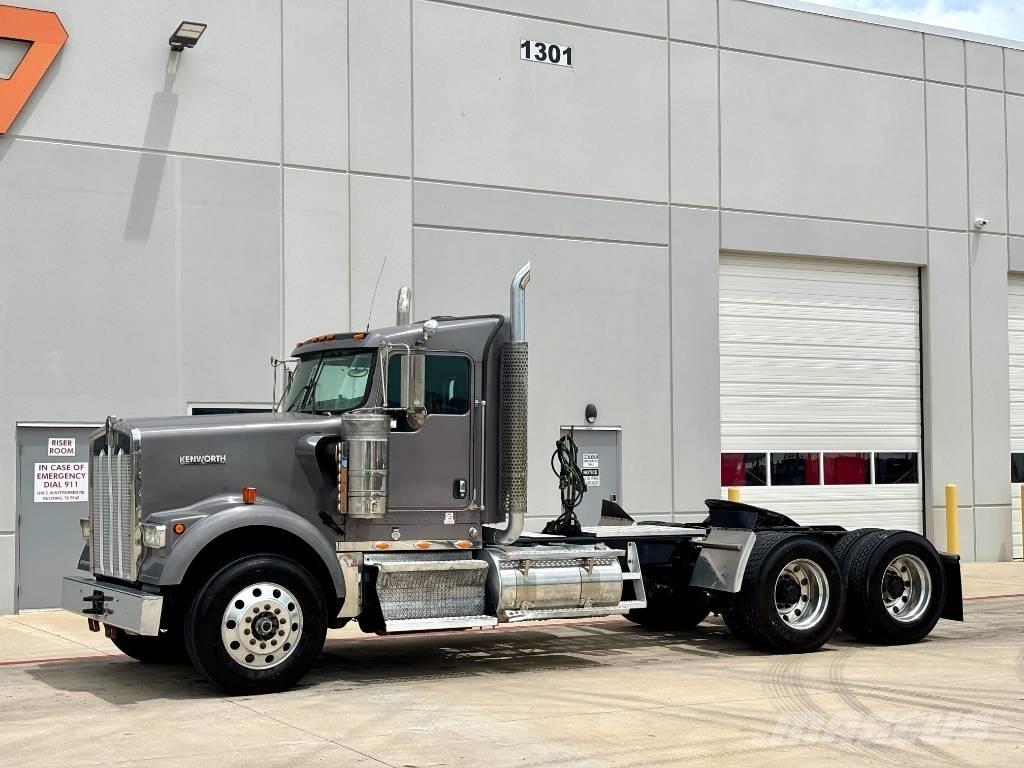 Kenworth W 900 Çekiciler