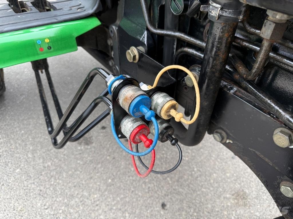 John Deere 4520 Traktörler