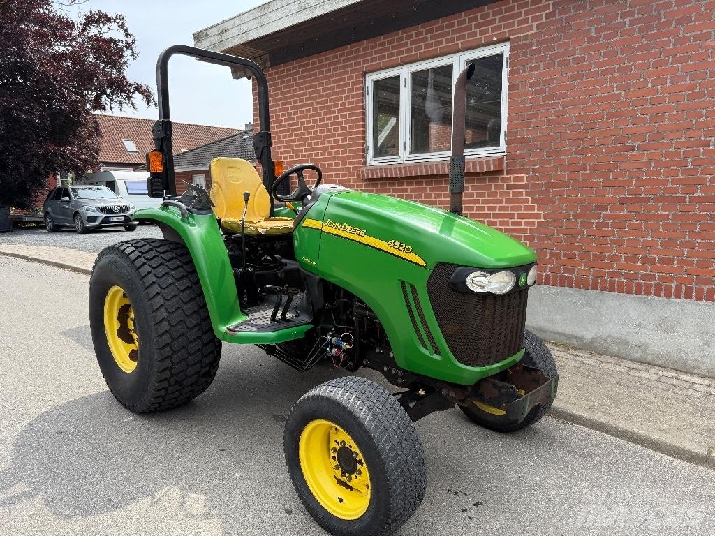 John Deere 4520 Traktörler