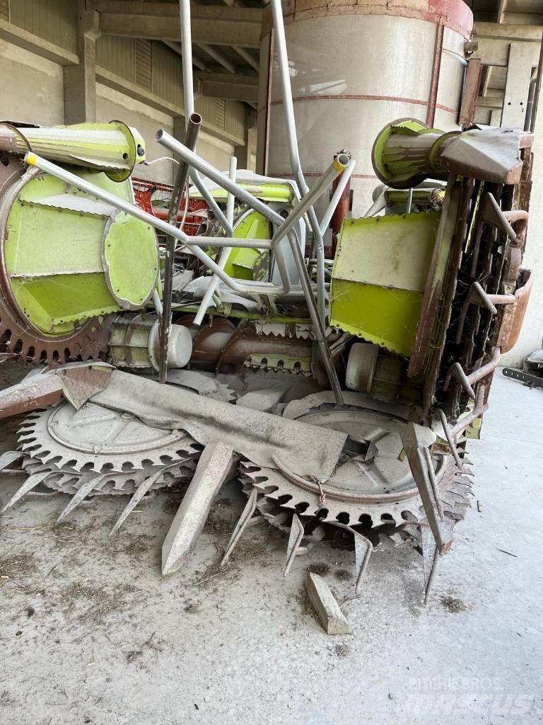 CLAAS RU 600 Kendi yürür silaj makinalari