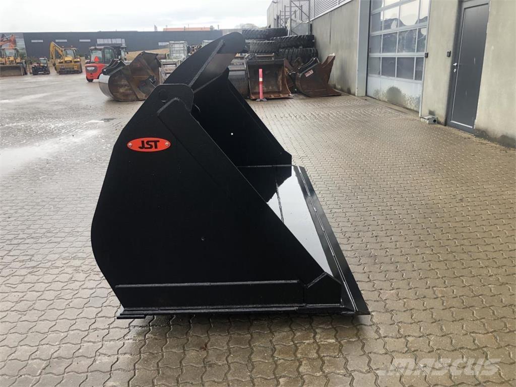 JST Læsseskovl, JST Kovalar