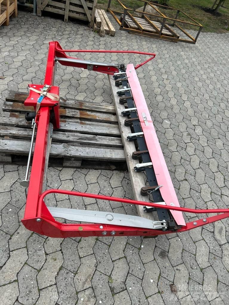 Rapid 1453 Diger yol bakim makinalari
