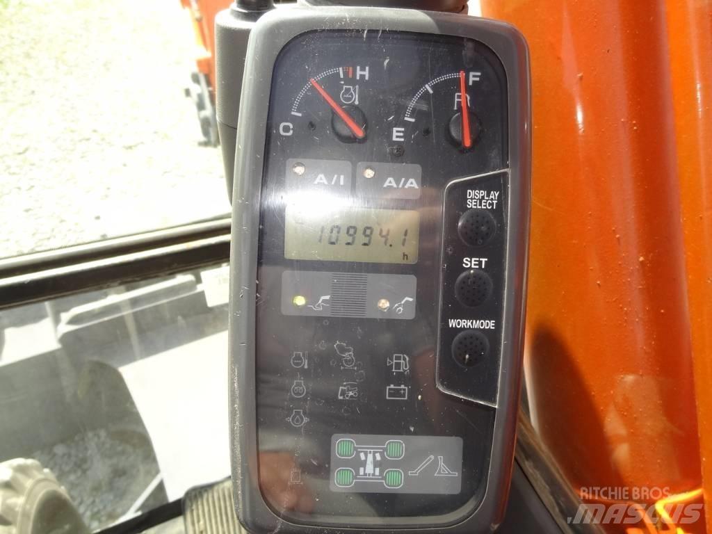 Hitachi ZX 160 W Lastik tekerli ekskavatörler