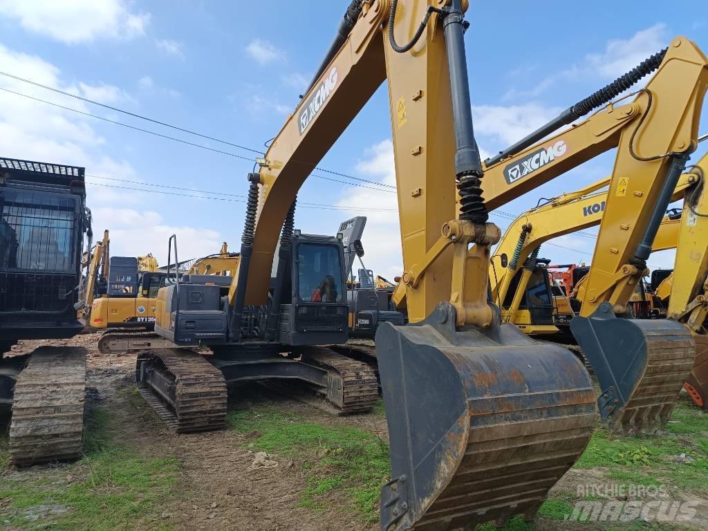 XCMG XE215DA Paletli ekskavatörler