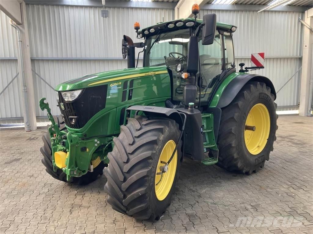 John Deere 6250R Traktörler
