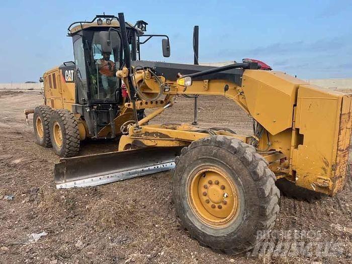 CAT 140M2 Greyderler