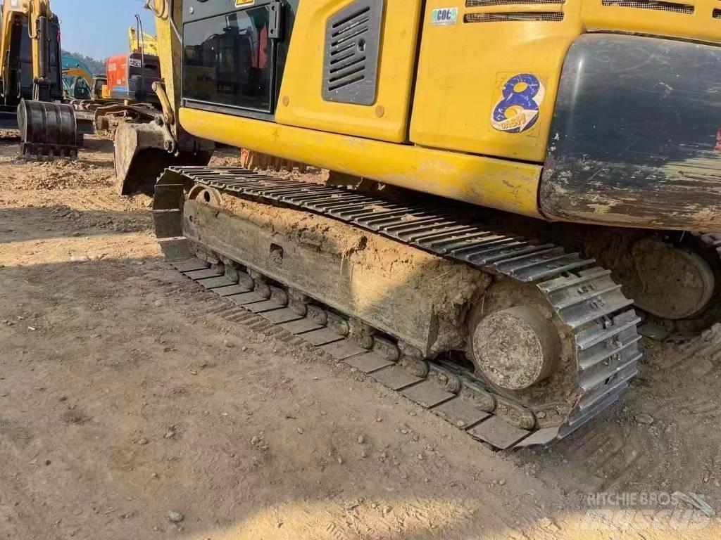 Komatsu PC 70 Paletli ekskavatörler