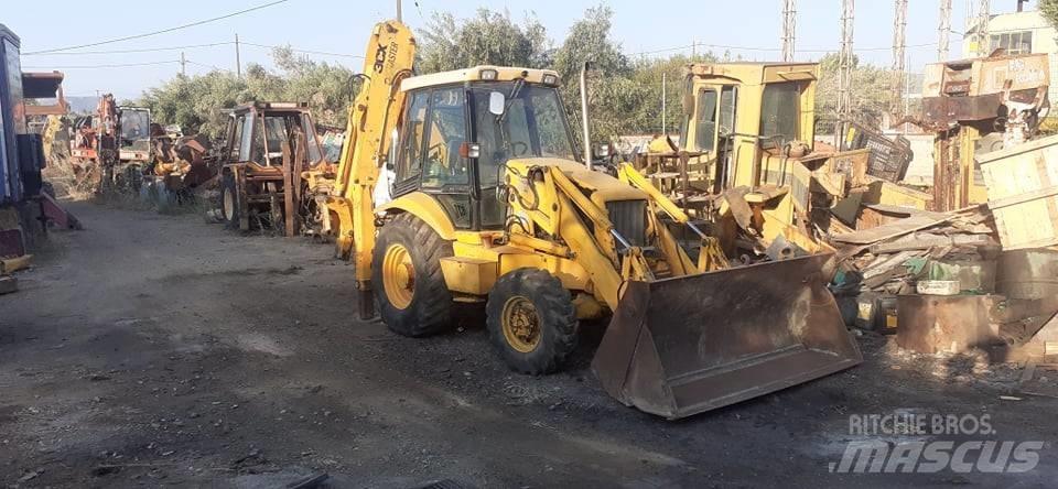 JCB 3 CX 4 T Kazıcı yükleyiciler - beko loder