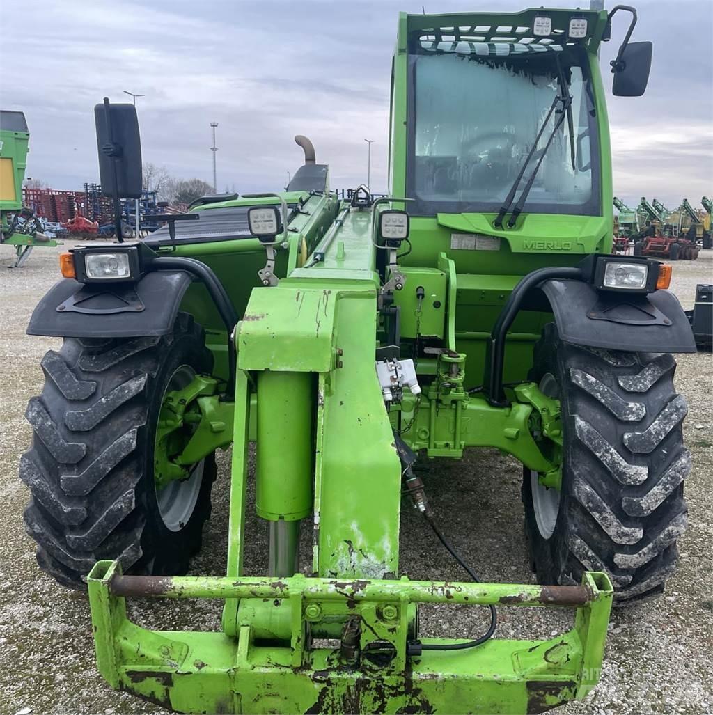 Merlo 42.7-140 Tarimsal teleskopik yükleyiciler