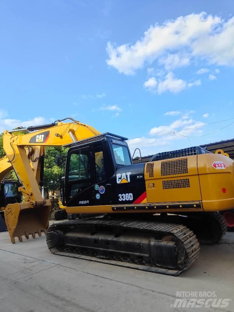 CAT 330 D Paletli ekskavatörler