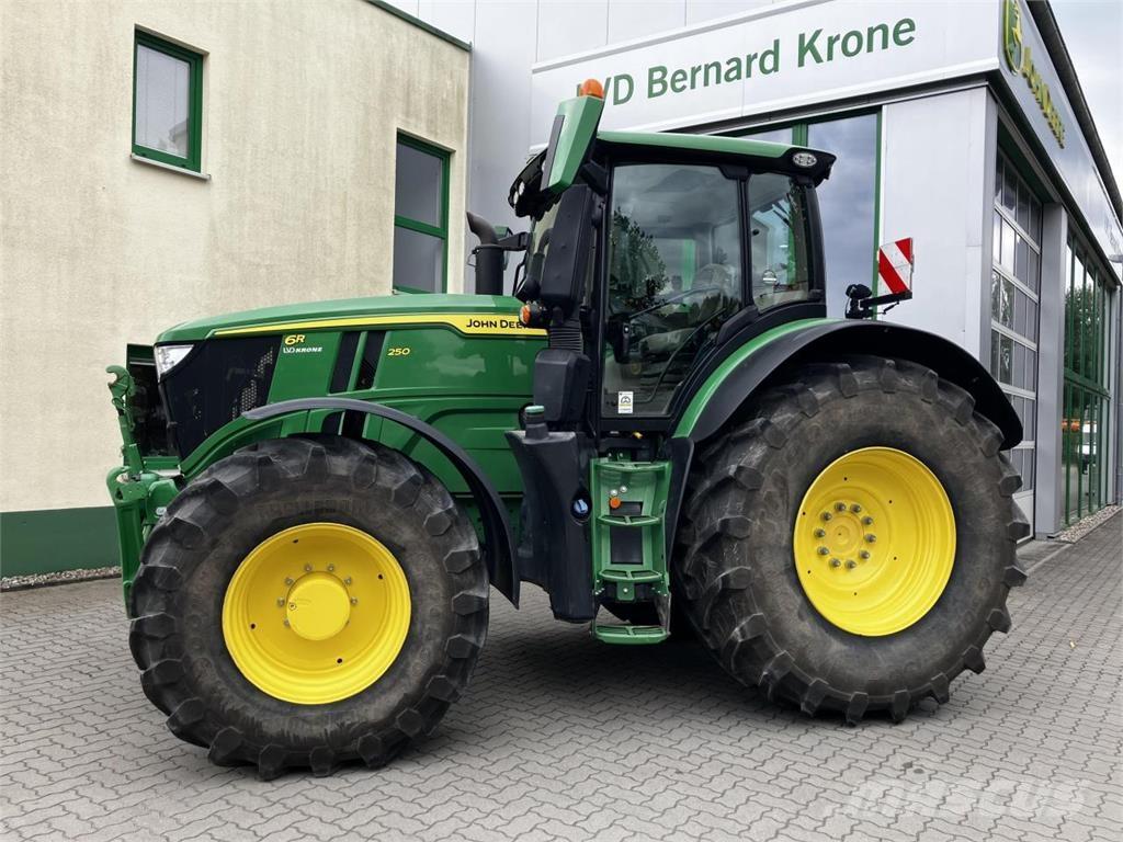 John Deere 6R 250 Traktörler