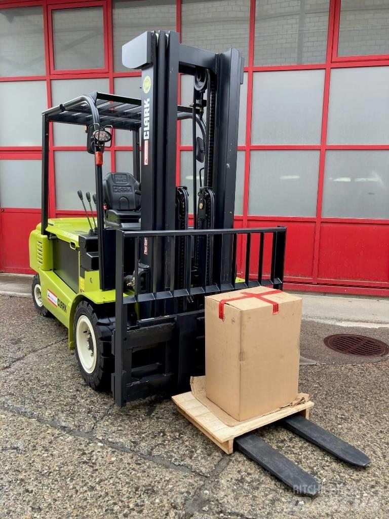 Clark GEX 50 Elektrikli forkliftler