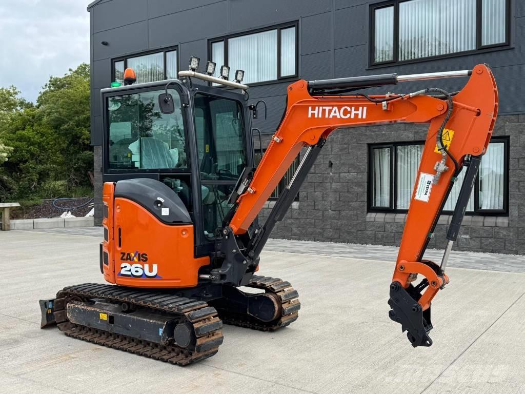 Hitachi ZX 26 U-6CLR Mini ekskavatörler, 7 tona dek