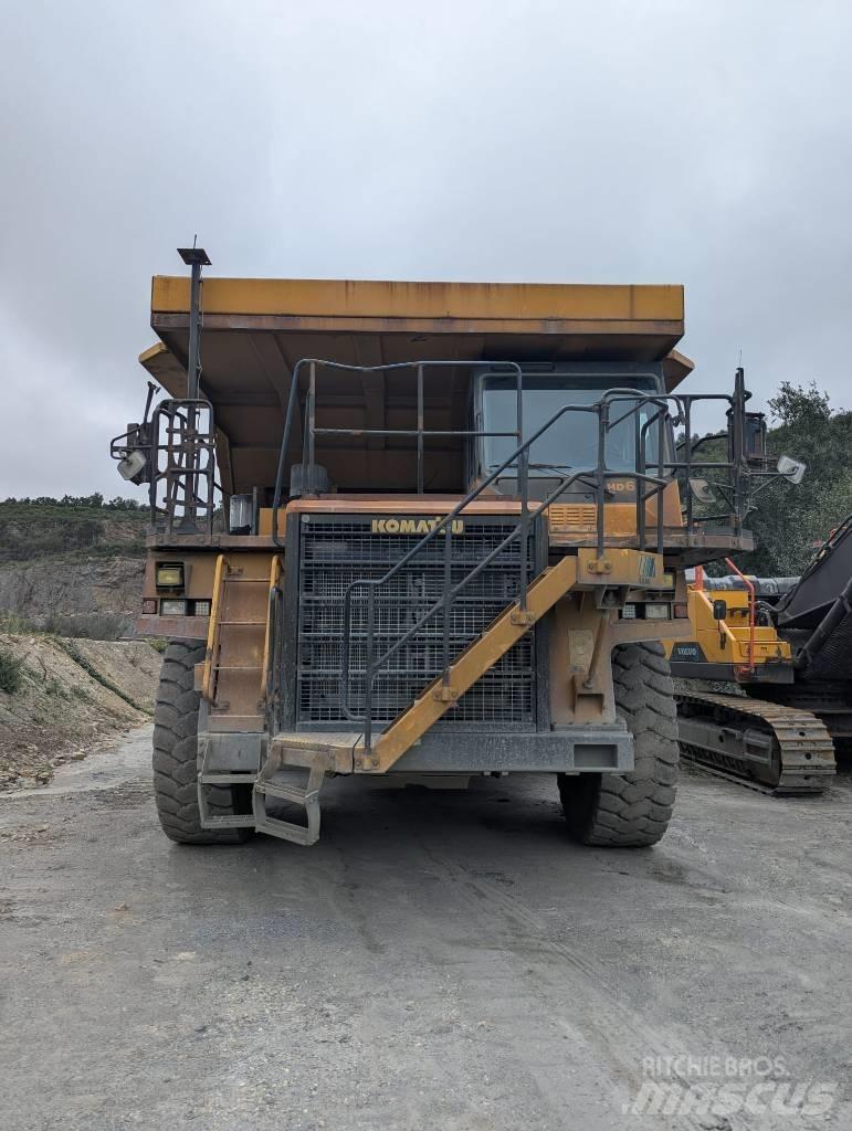 Komatsu HD 605-7 Yol disi kaya kamyonu