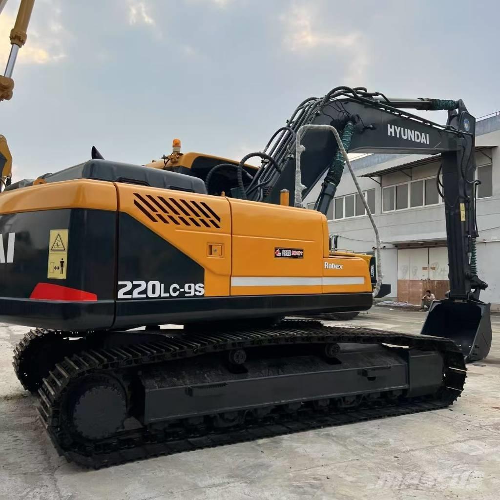 Hyundai R220LC-9S Midi ekskavatörler 7 - 12 t