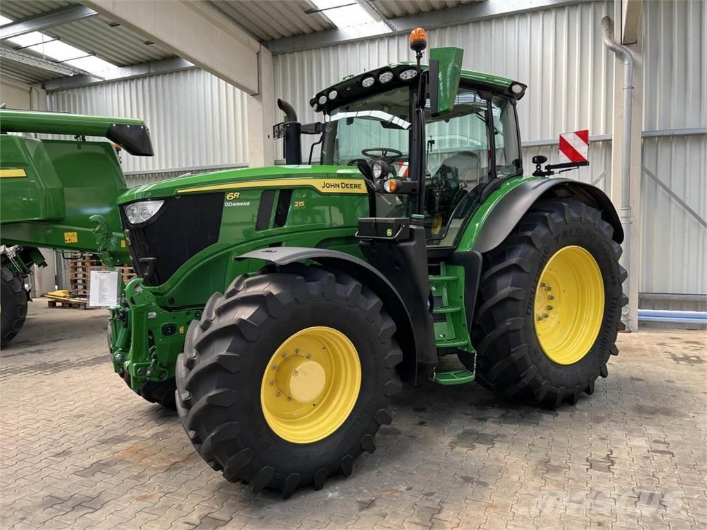 John Deere 6R 215 Traktörler