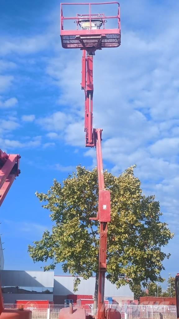 JLG 450 AJS II Körüklü personel platformları