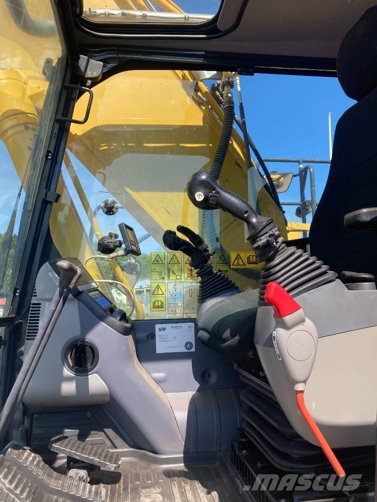 Komatsu PC 210 LC-11 Paletli ekskavatörler