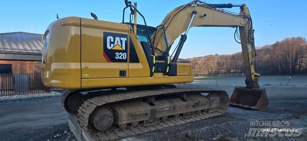 CAT 320 Paletli ekskavatörler