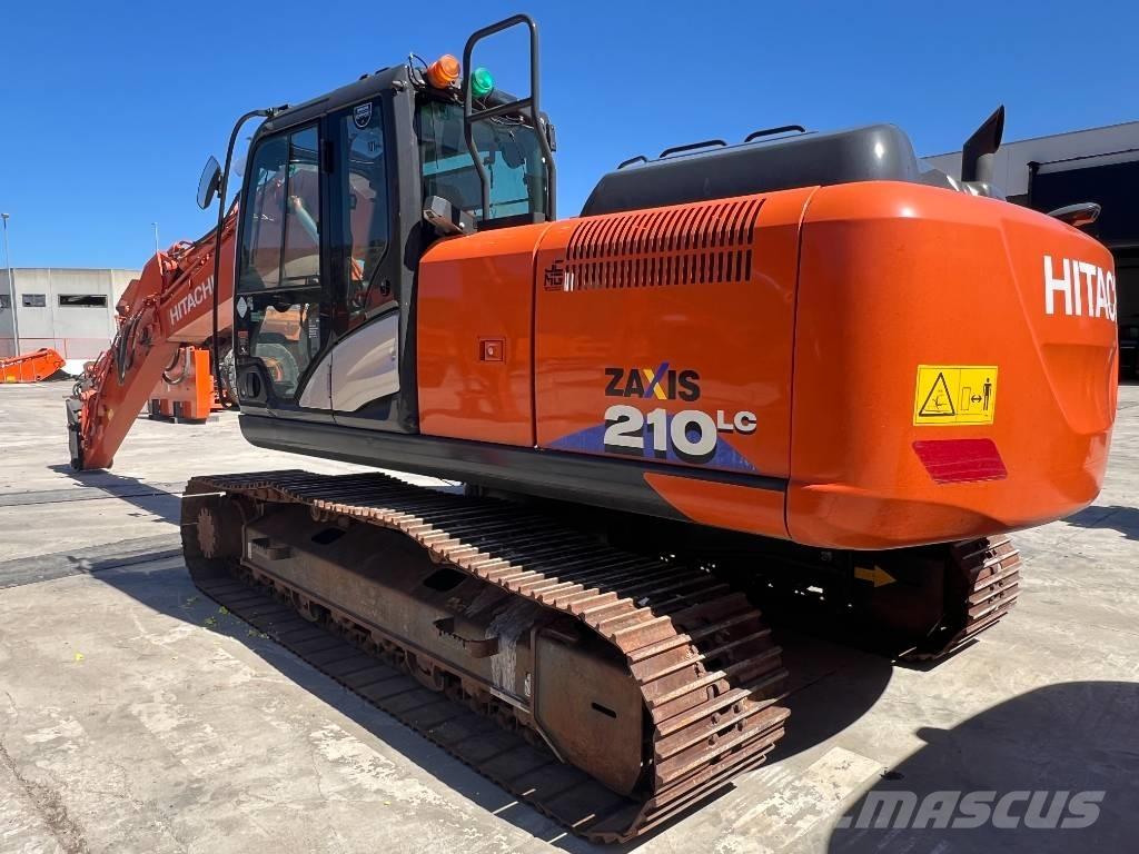 Hitachi ZX 210 LC-6 Paletli ekskavatörler