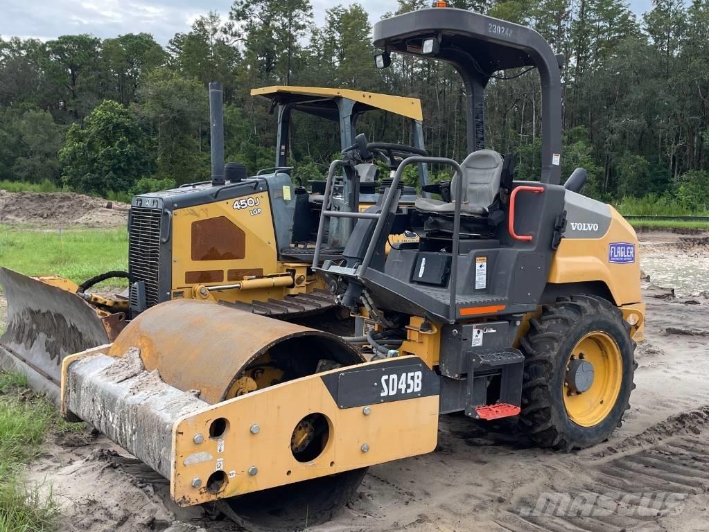 Volvo SD 45 B Tek tamburlu silindirler