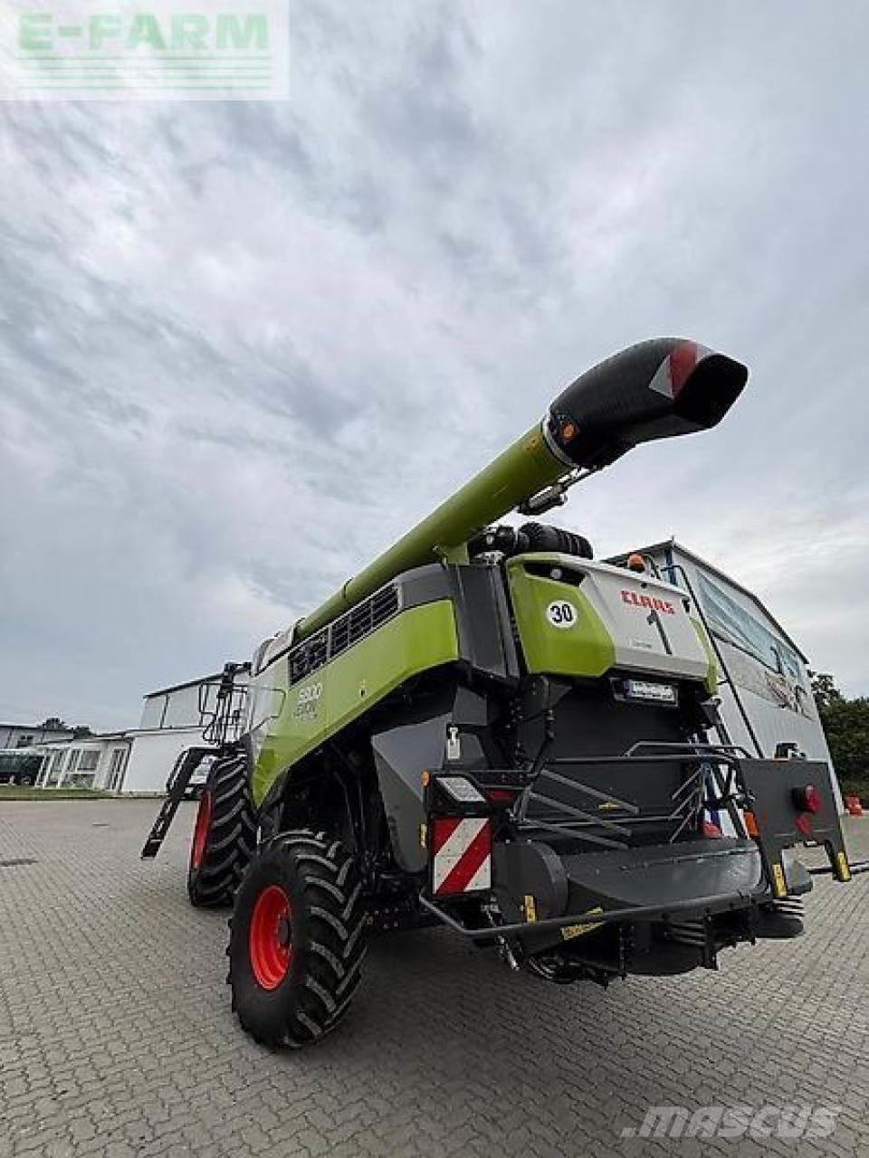 CLAAS lexion 6800 Biçerdöverler