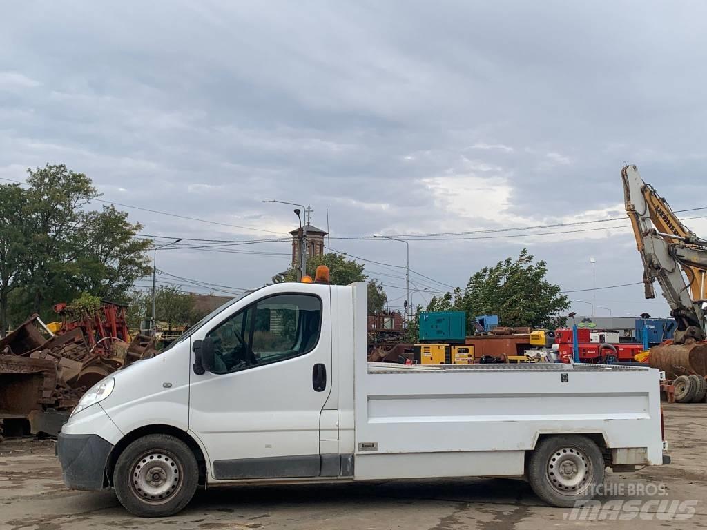 Renault Trafic Panel vanlar