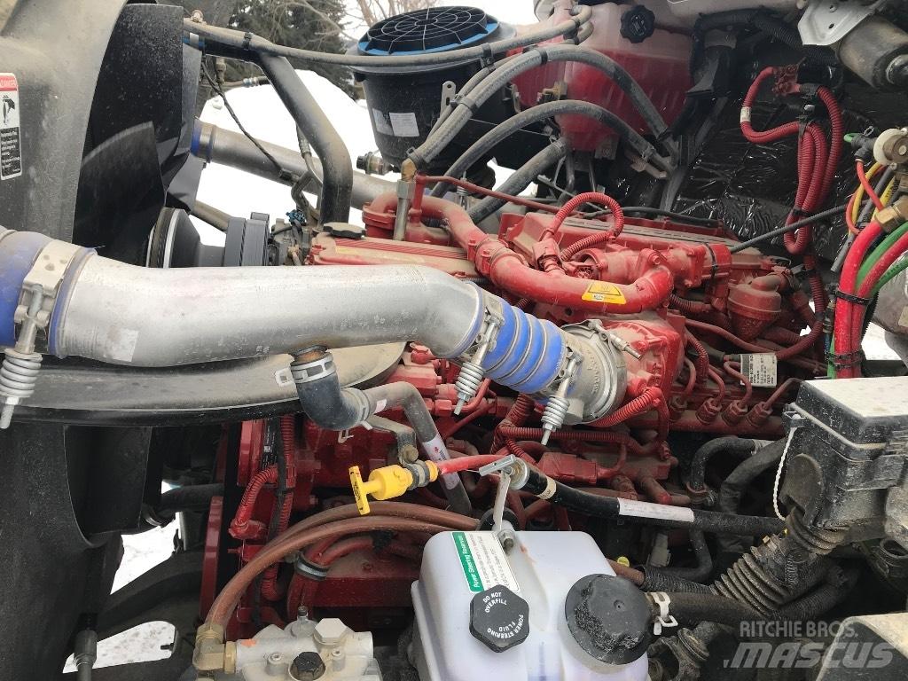 Freightliner SD 114 Transmikserler