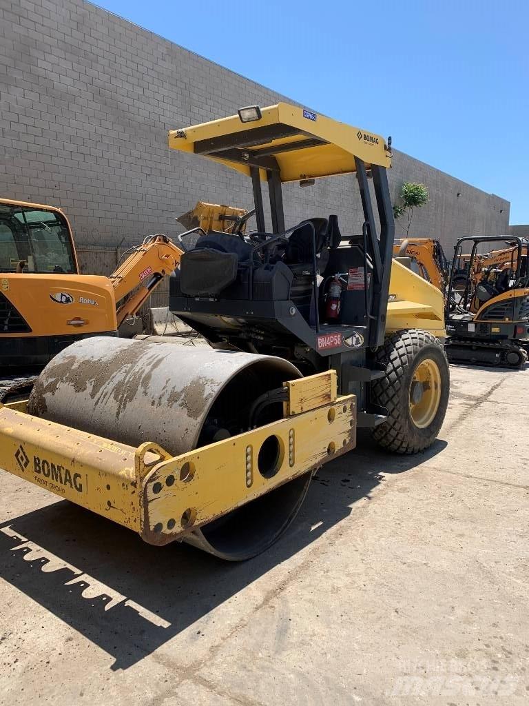Bomag BW 177DH-50 Tek tamburlu silindirler