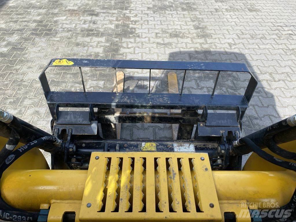 Gehl RT215 Skid steer loderler
