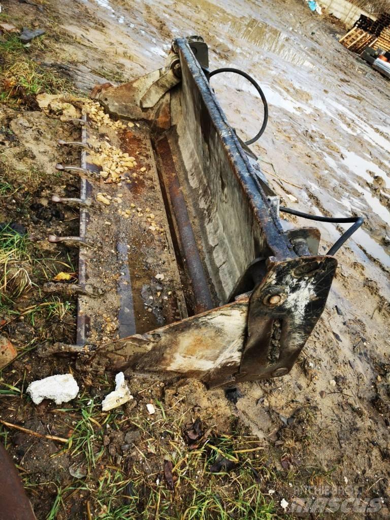 Mecalac 12 M SX Lastik tekerli ekskavatörler