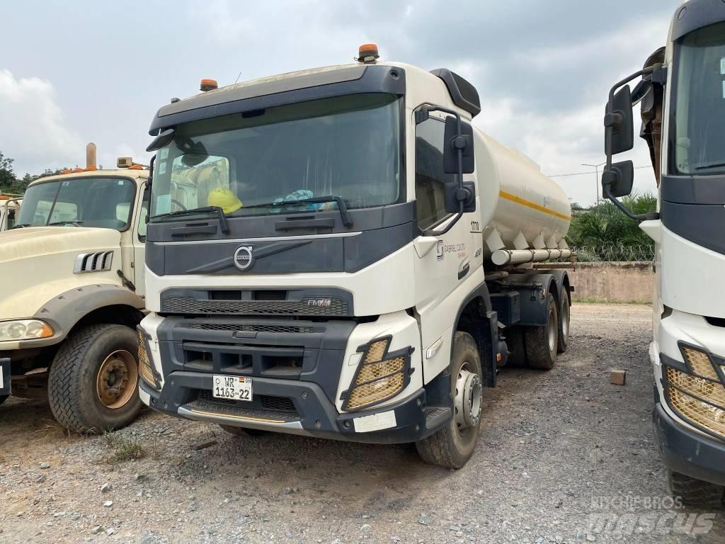 Volvo FMX 400 Tankerli kamyonlar