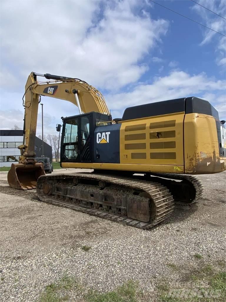 CAT 349 EL Paletli ekskavatörler