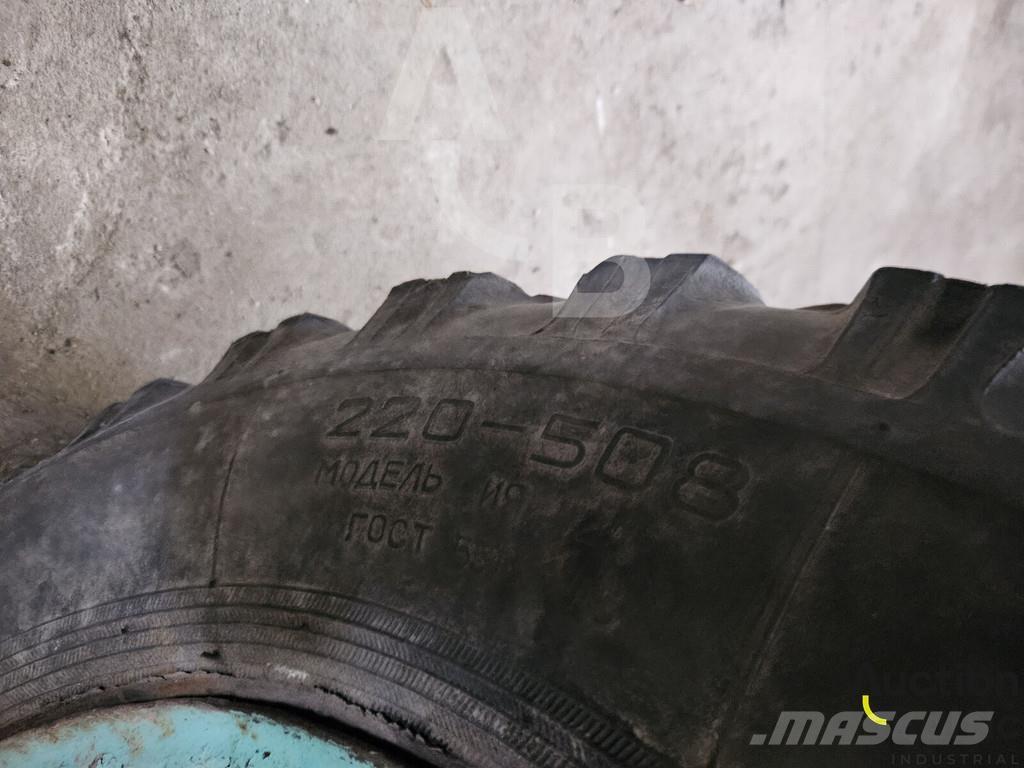 Belarus MTZ 80L Traktörler