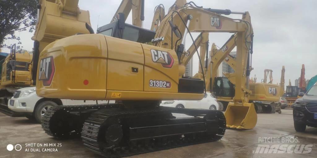 CAT 2021 CAT 313D2GC Lastik tekerli ekskavatörler