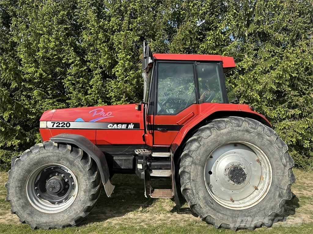 CASE 7220 Traktörler