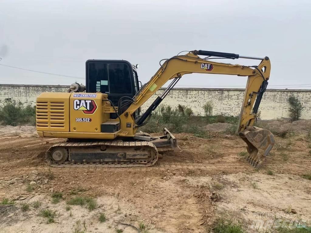 CAT 305.5E2 Mini ekskavatörler, 7 tona dek