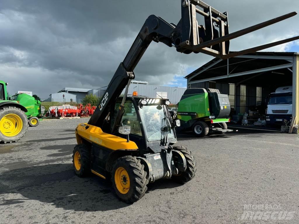 JCB 516 40 COMPACT Tarimsal teleskopik yükleyiciler