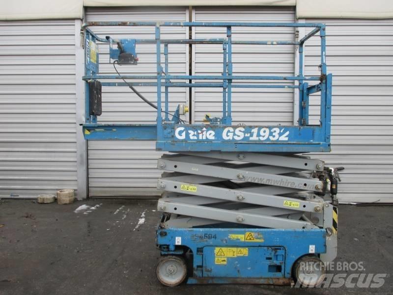 Genie GS 1932 Makasli platformlar