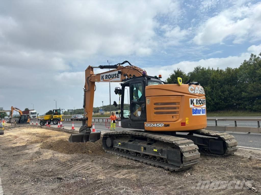 CASE CX 245 D SR Paletli ekskavatörler