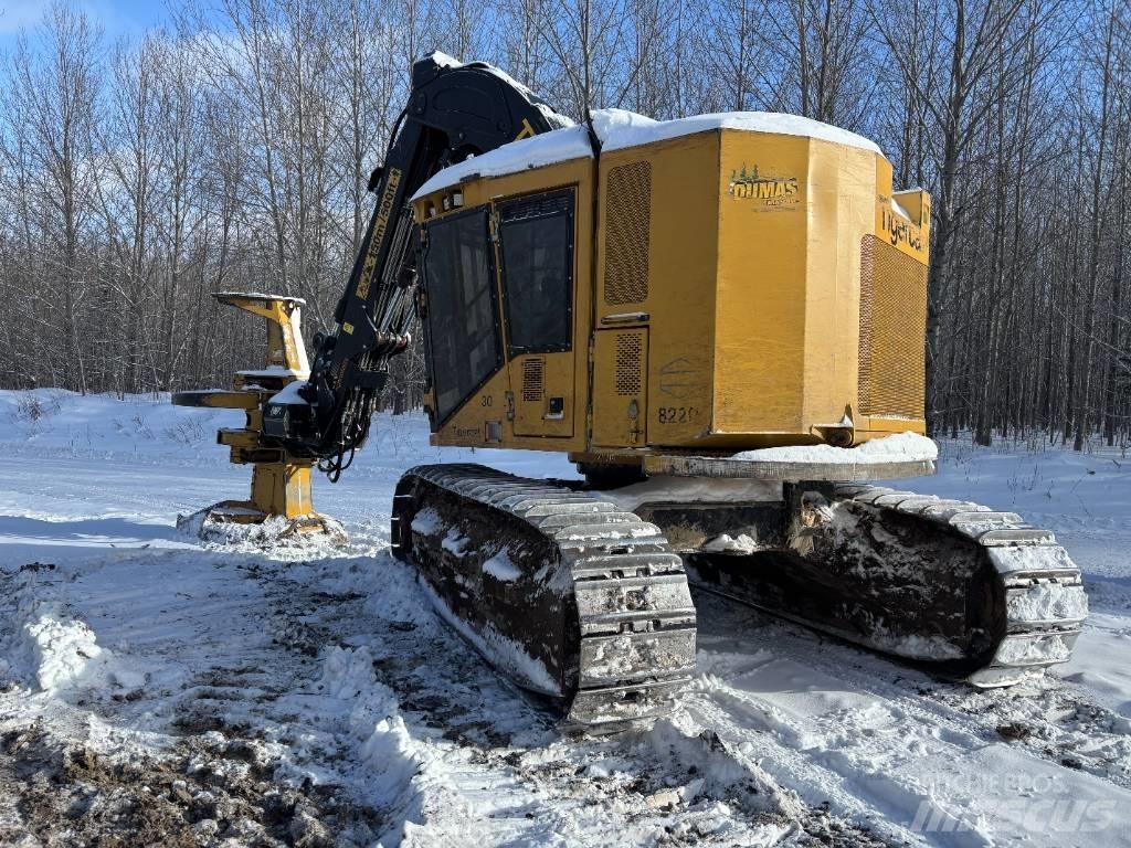 Tigercat 822d Ağaç kesici istifleyiciler