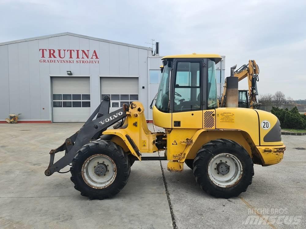 Volvo L 40 B Tekerlekli yükleyiciler
