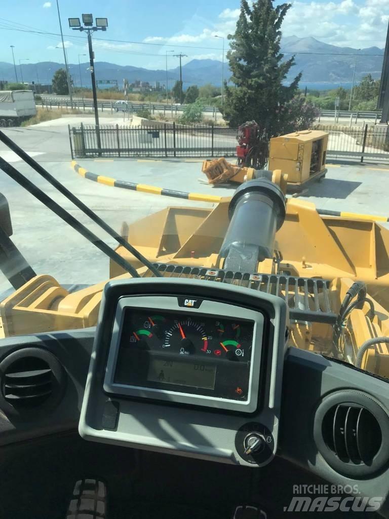 CAT 972M Tekerlekli yükleyiciler
